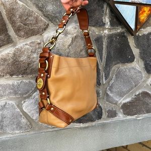 Beautiful, Vintage, nearly Perfect COACH CARLY Shoulder Bag